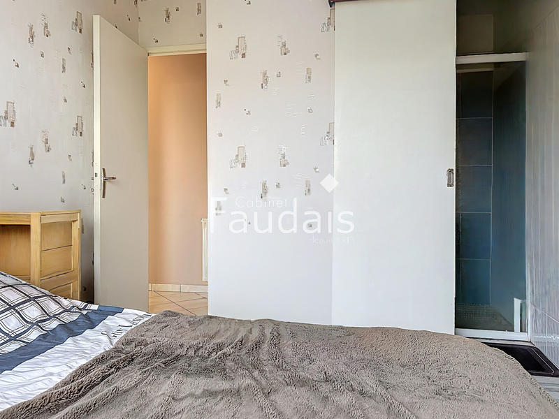 Maison - 104 m² - 7 pièces