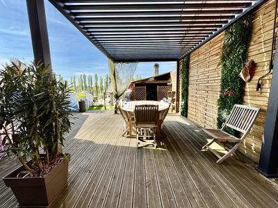 Maison - 127 m² - 5 pièces