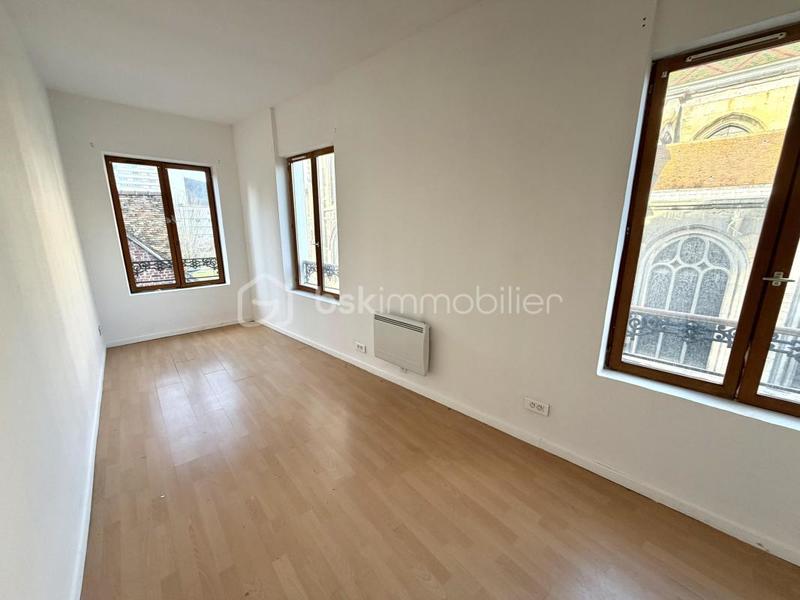 Immeuble - 205 m² - 10 pièces