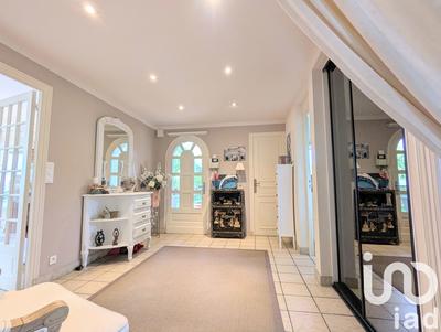 Maison - 174 m² - 8 pièces