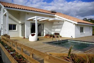 Maison de bois - 143 m² - 5 pièces