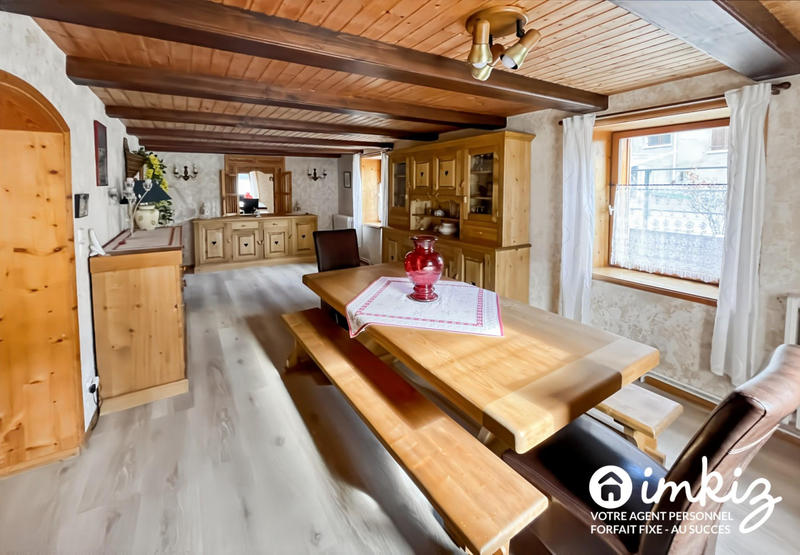 Maison - 138 m² - 4 pièces