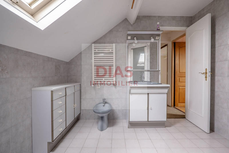 Maison - 119 m² - 1 pièce