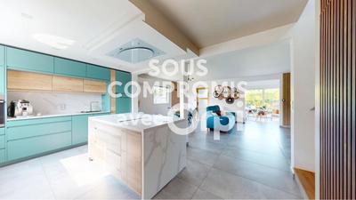 Maison - 114 m² - 5 pièces