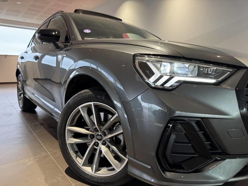 Audi Q3 45 TFSIe 245 ch s tronic 6 s line