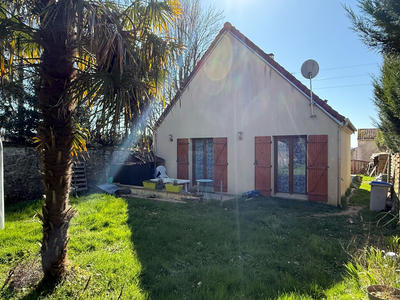 Maison - 120 m² - 6 pièces