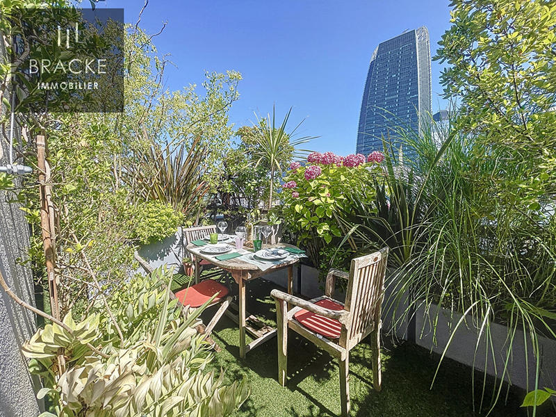 Appartement - 93 m² - 4 pièces