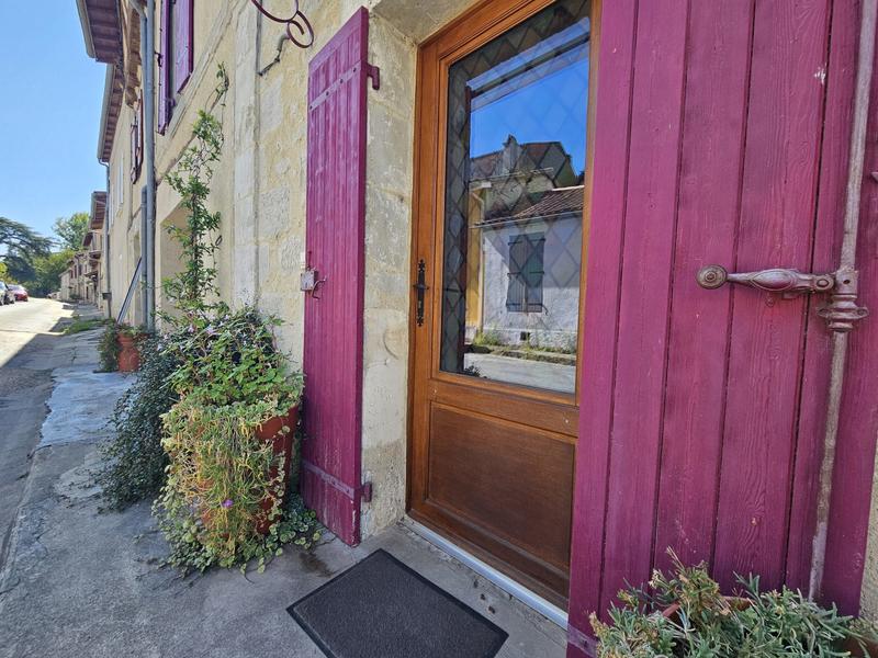 Maison traditionnelle - 157 m² - 4 pièces