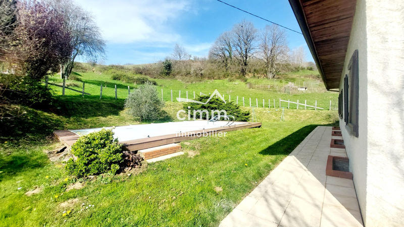 Maison - 184 m² - 6 pièces