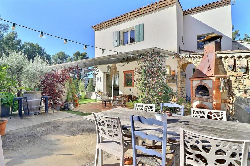 Maison - 122 m² - 5 pièces