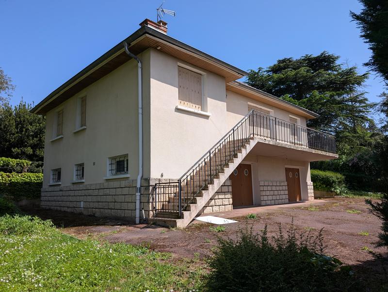 Maison - 91 m² - 5 pièces