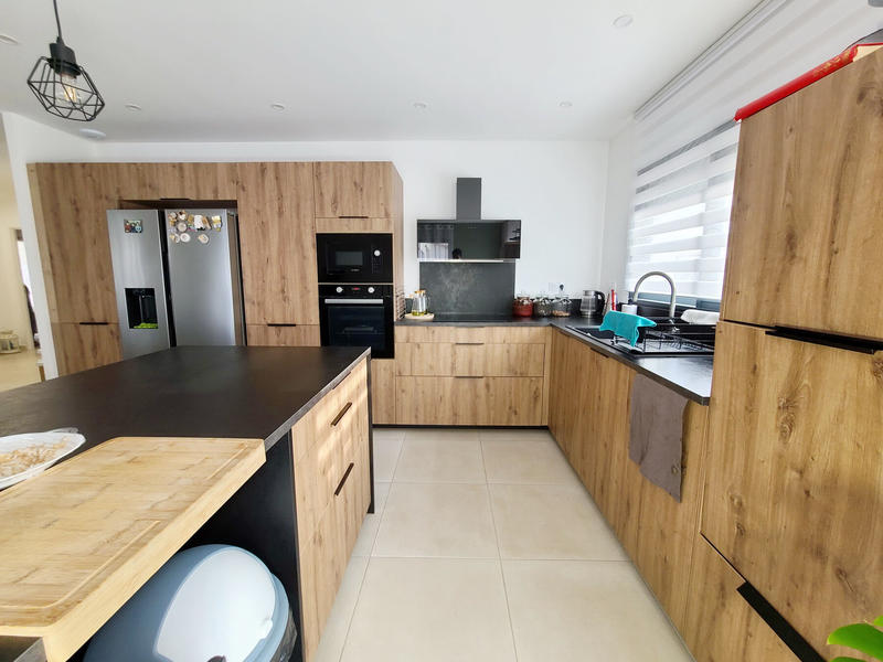 Maison - 106 m² - 4 pièces