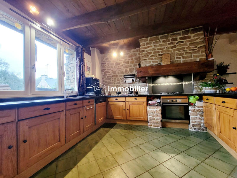 Maison - 162 m² - 6 pièces