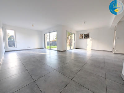 Maison - 135 m² - 5 pièces