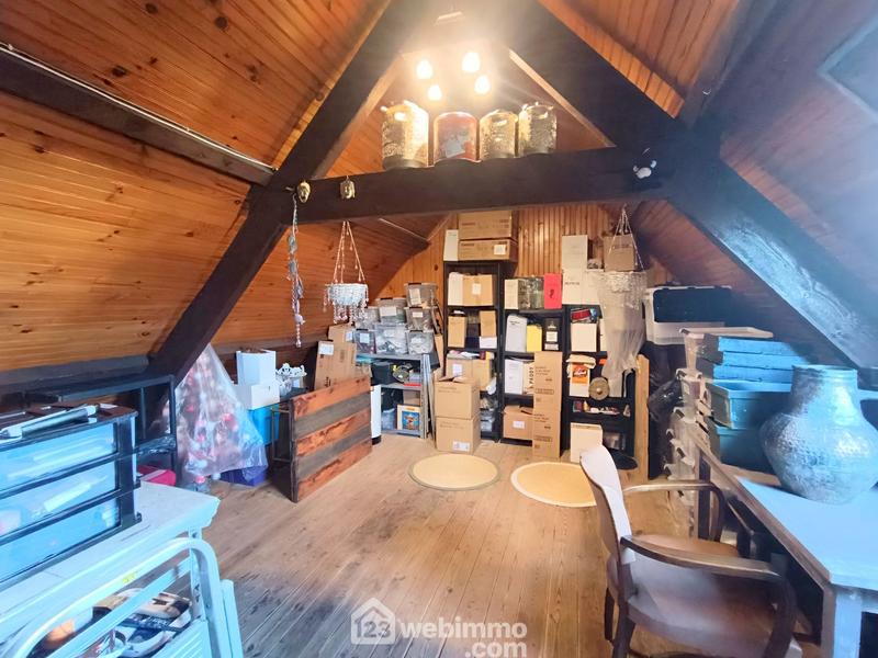 Maison - 115 m² - 8 pièces