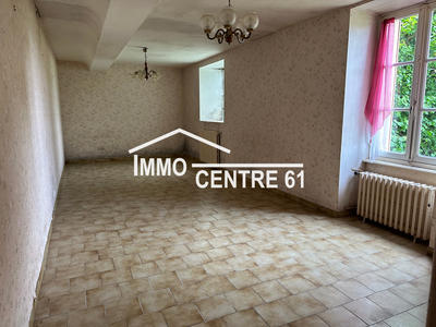 Maison - 70 m² - 4 pièces