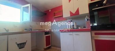 Maison - 76 m² - 4 pièces