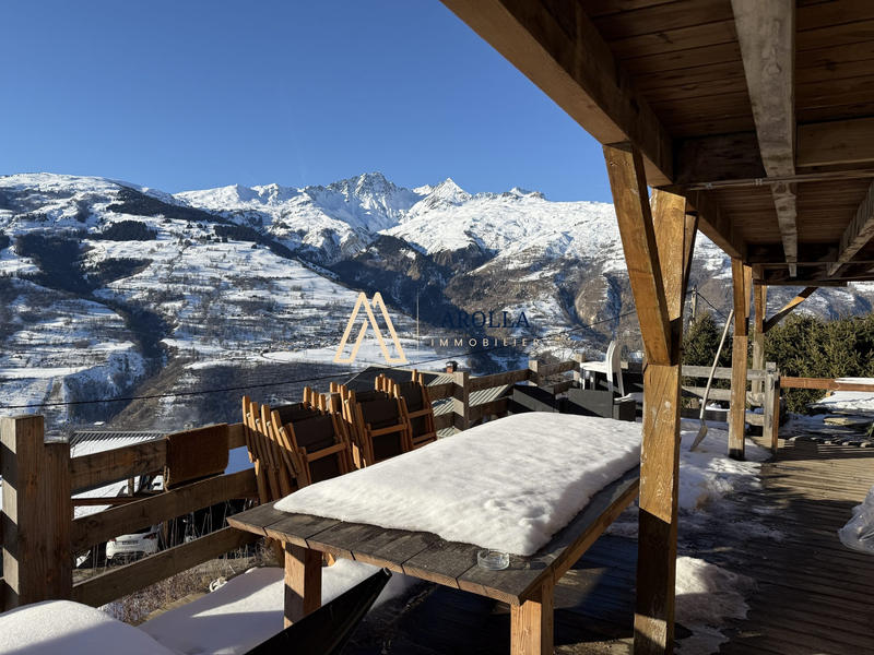 Châlet - 228 m² - 11 pièces