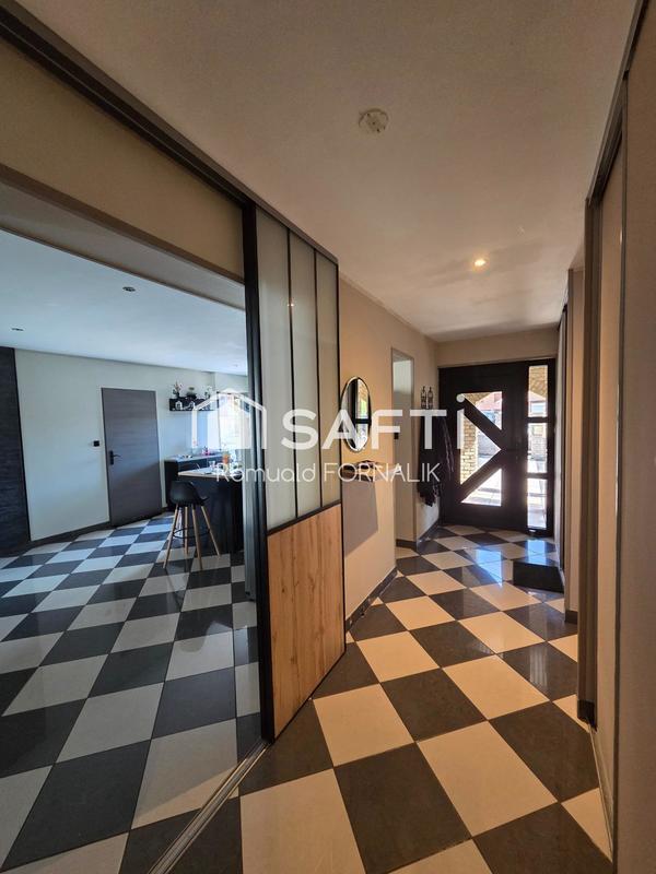 Maison - 148 m² - 7 pièces