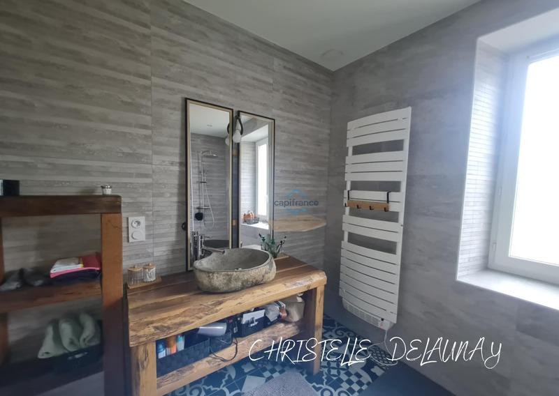 Maison - 110 m² - 5 pièces