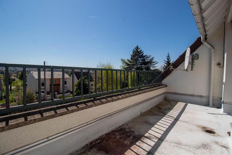 Maison - 200 m² - 7 pièces