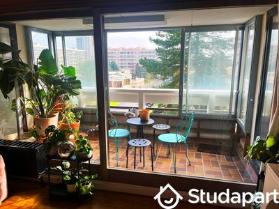 Chambre - 12 m² - 1 pièce