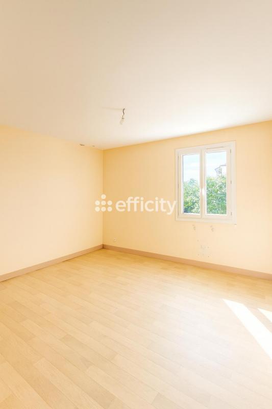 Pavillon - 114 m² - 6 pièces