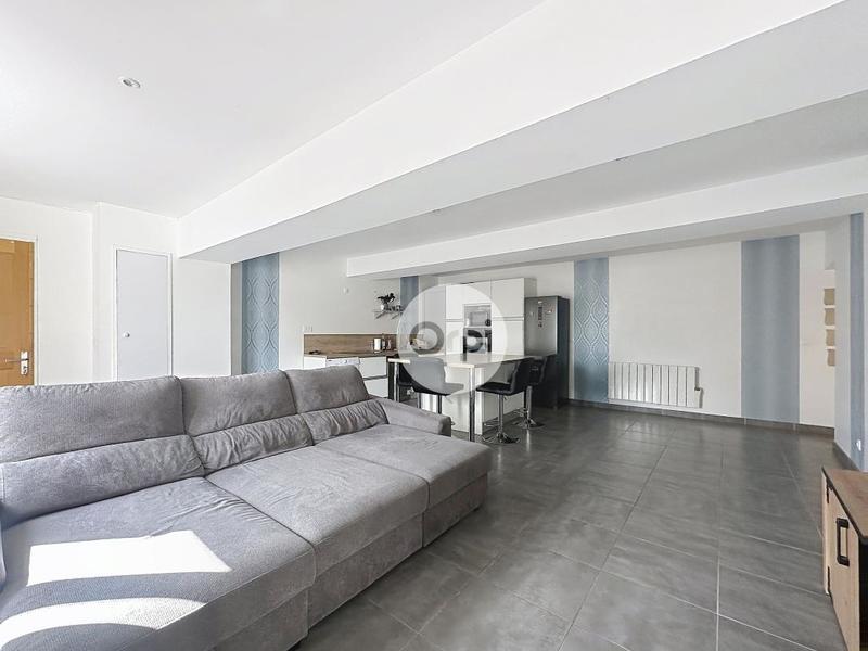 Appartement - 93 m² - 4 pièces