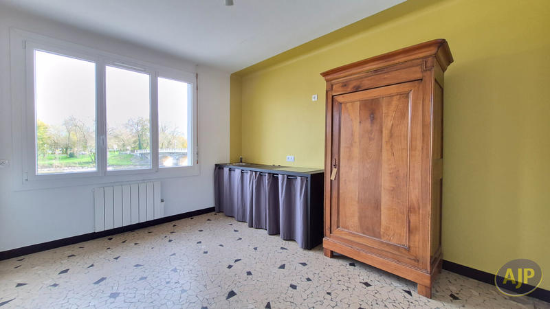 Appartement - 76 m² - 3 pièces