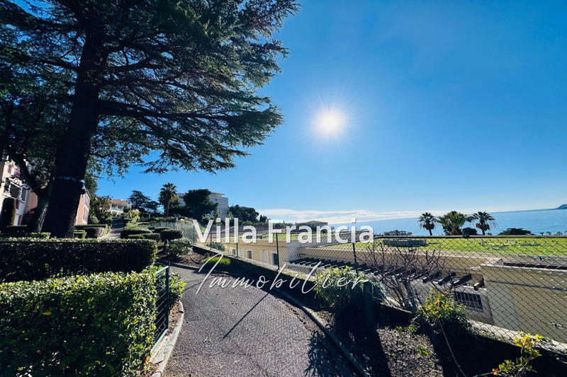 Appartement - 35 m² - 3 pièces