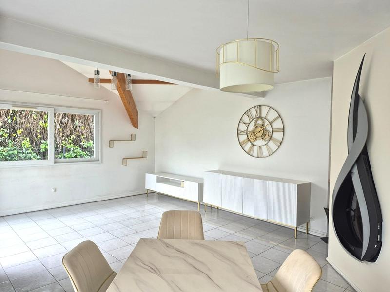 Maison - 173 m² - 7 pièces