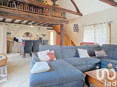 Maison - 197 m² - 7 pièces