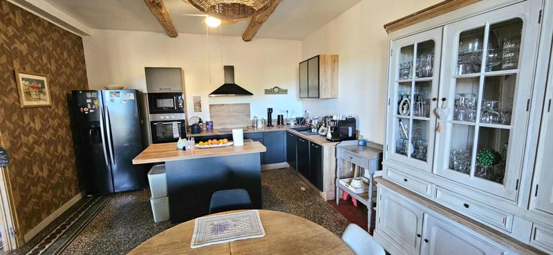 Maison - 378 m² - 7 pièces