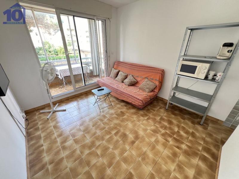 Studio - 18 m² - 1 pièce