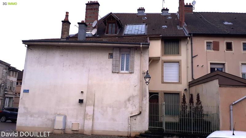 Maison - 245 m² - 14 pièces