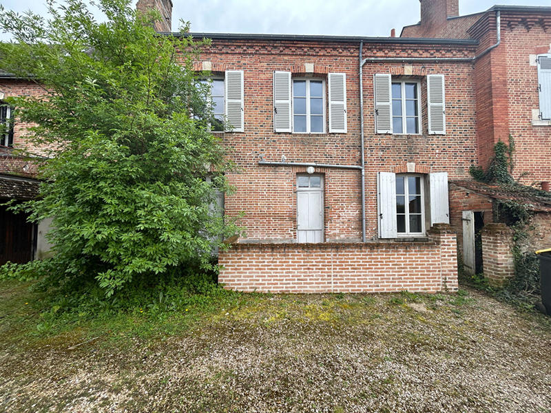 Maison - 133 m² - 6 pièces