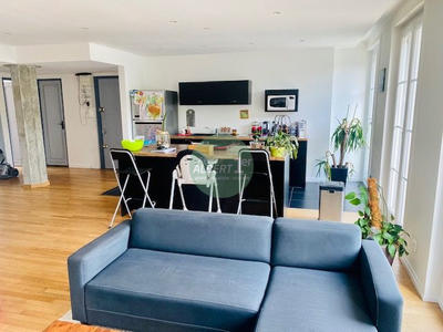 Appartement - 96 m² - 4 pièces