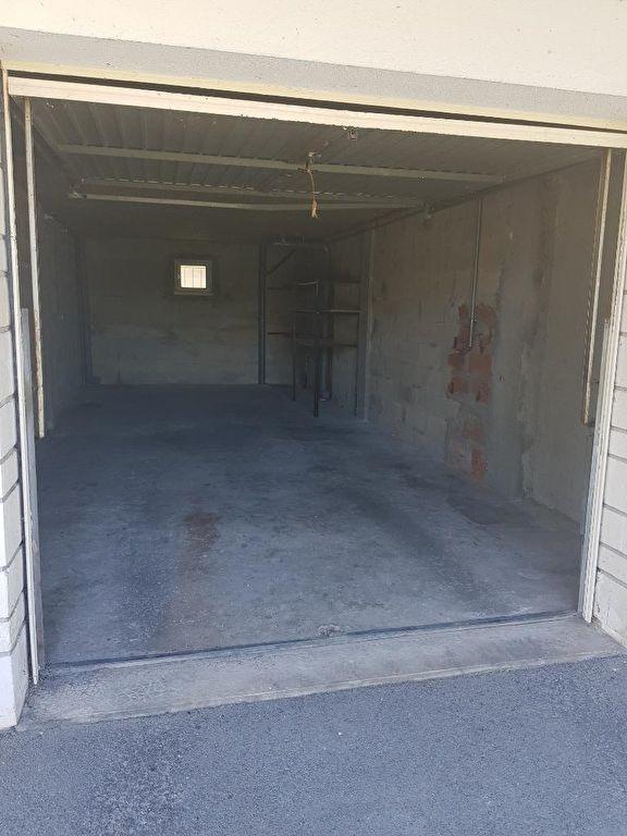 Appartement - 92 m² - 4 pièces