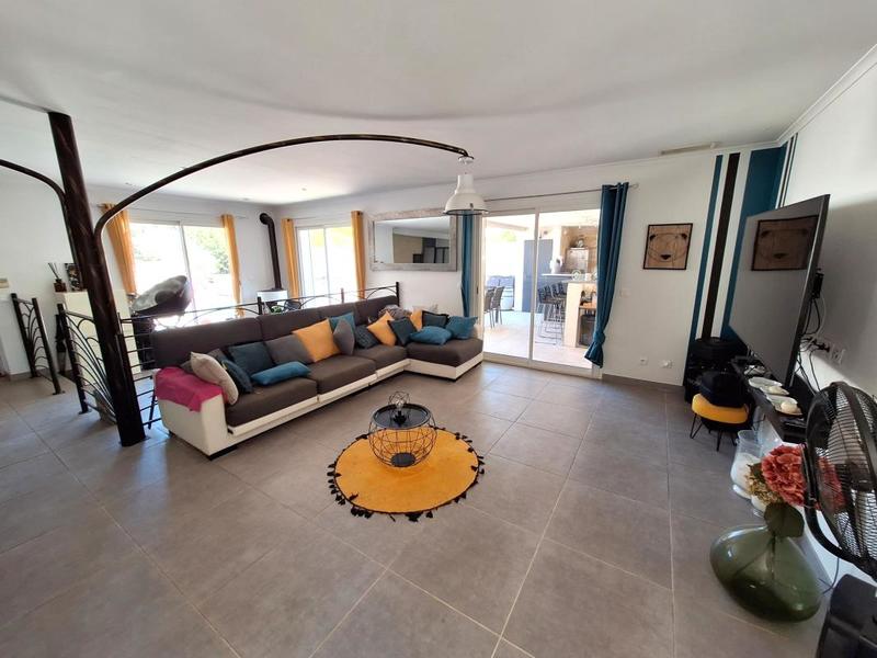 Maison - 164 m² - 5 pièces