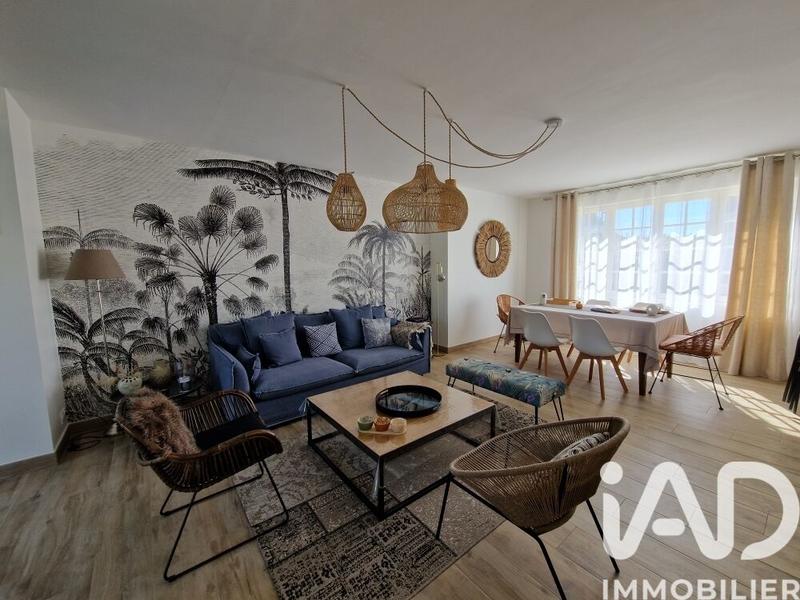 Maison - 150 m² - 8 pièces