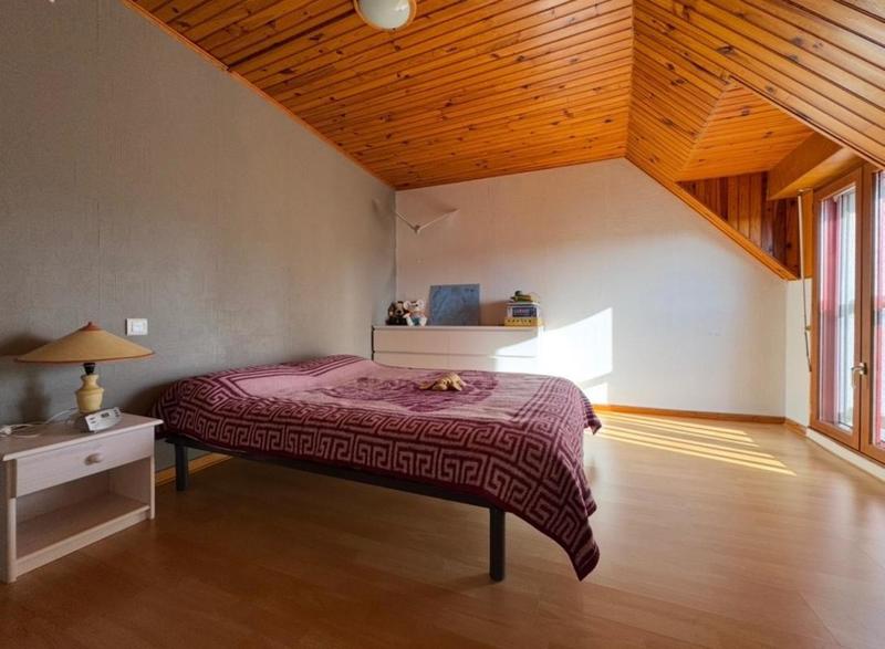 Maison - 159 m² - 9 pièces