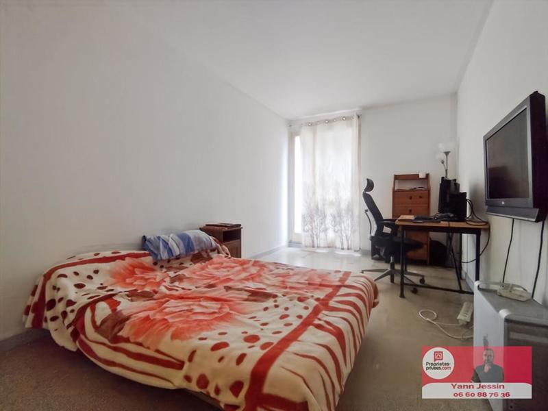 Appartement - 98 m² - 5 pièces