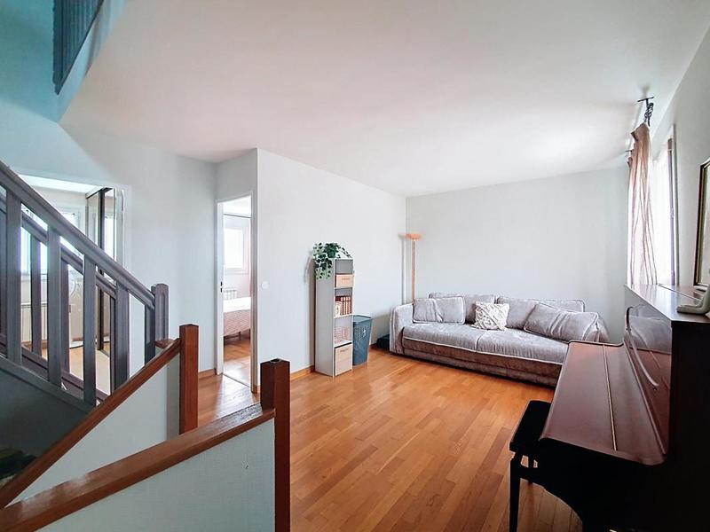 Maison - 112 m² - 4 pièces