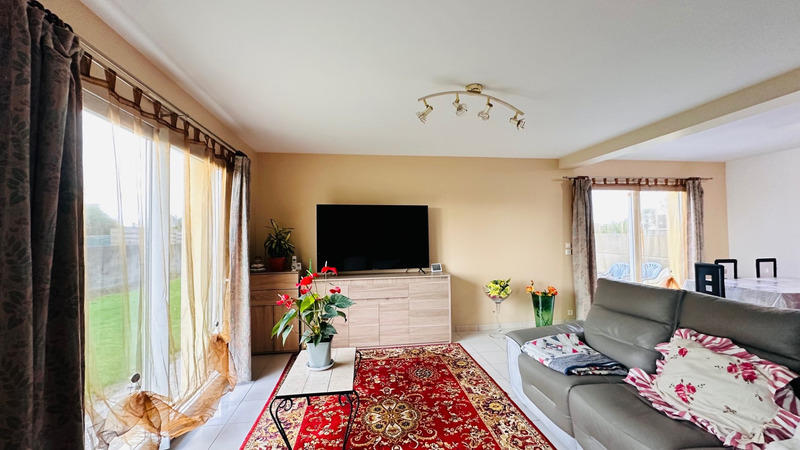 Maison - 94 m² - 4 pièces