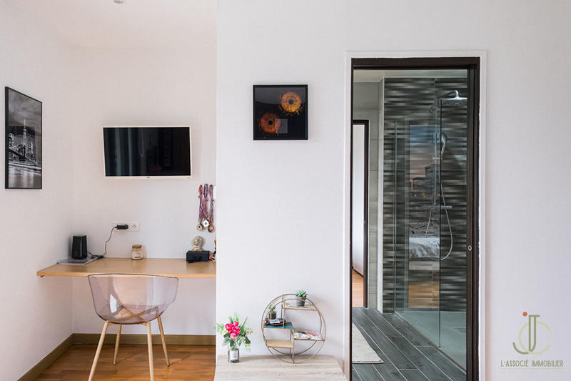 Maison - 174 m² - 6 pièces