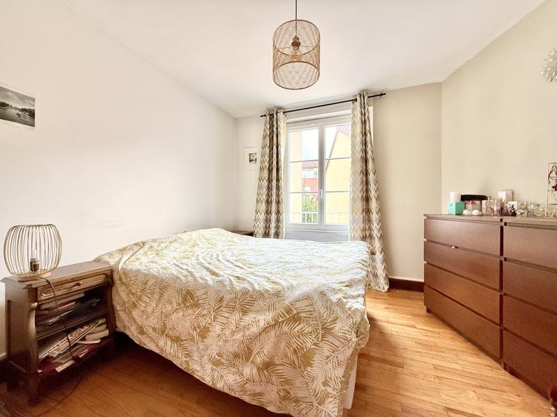 Appartement - 79 m² - 3 pièces