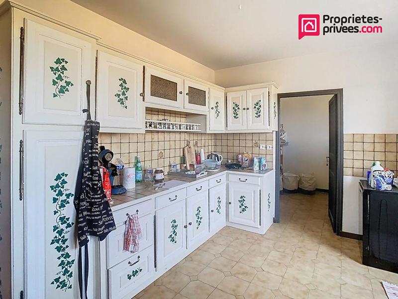 Maison - 410 m² - 15 pièces