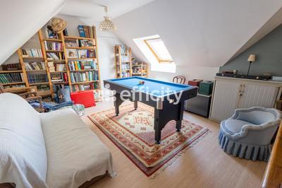 Maison - 170 m² - 7 pièces