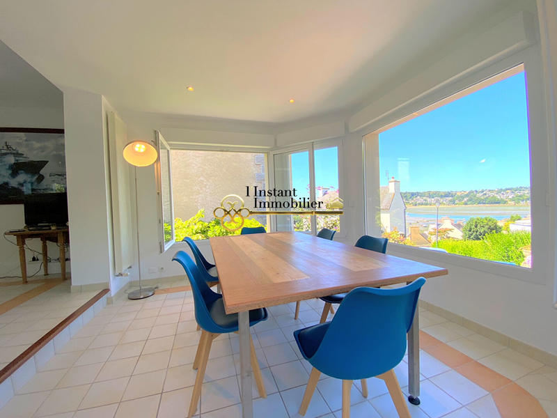 Maison - 84 m² - 4 pièces