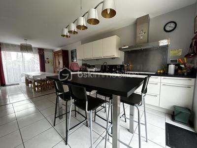 Propriété - 269 m² - 13 pièces